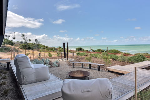 Boomer Paradise - Accommodation Rockhampton 0