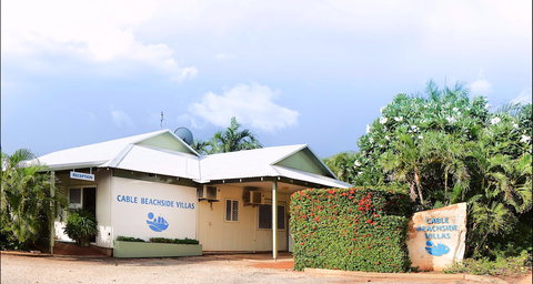 Cable Beachside Villas - Accommodation Rockhampton 1