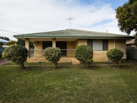 Madora Bay Beach Break - Accommodation Rockhampton 0