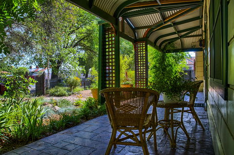 Rushton Cottage B&B Private Guest Studio - Accommodation Rockhampton 1