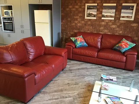 Seacret - Accommodation Rockhampton 0