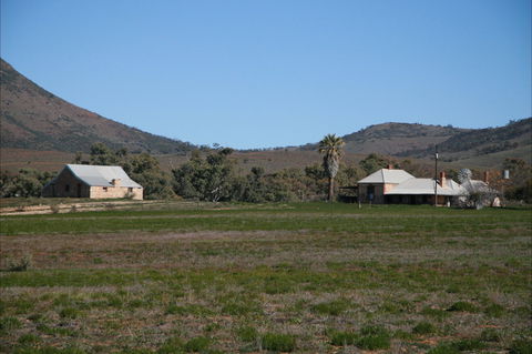 The Dutchman's Stern Homestead - Accommodation Rockhampton 0