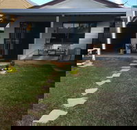 Boynton's Beehive - Accommodation Rockhampton
