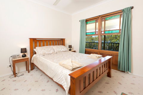 Cranford Waterfront Cottage - Accommodation Rockhampton 2