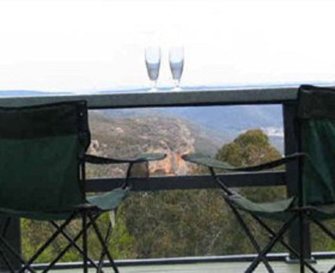Hatters Hideout Lyres Loft - Accommodation Rockhampton 0