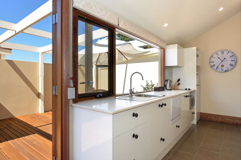 Trafalgar Premium Vintage Suites - Accommodation Rockhampton 1