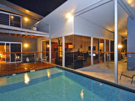 A La Plage - Accommodation Rockhampton 0