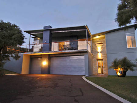 A La Plage - Accommodation Rockhampton 1