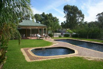 Barham Golf Resort - Accommodation Rockhampton 1