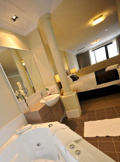 Breakwater Bed And Breakfast - Accommodation Rockhampton 1