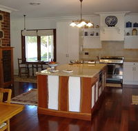 Poplar Cottage Bed And Breakfast - Accommodation Rockhampton