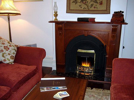 Poplar Cottage Bed And Breakfast - Accommodation Rockhampton 2