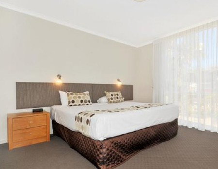 Comfort Inn Crest Mandurah Motel & Apartments - Accommodation Rockhampton 4