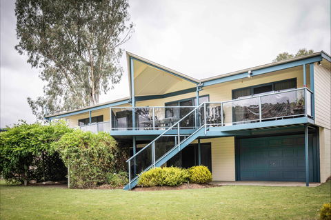 3077 Purnong - River  Shack Rentals - Accommodation Rockhampton 0