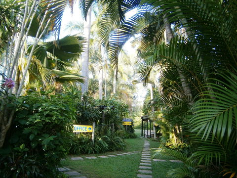 Balgal Beach Holiday Units - Accommodation Rockhampton 0