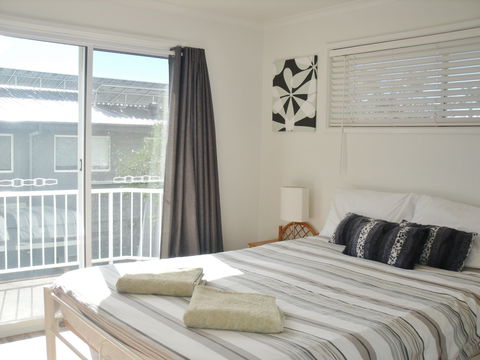 Beachcomber Apartments - Accommodation Rockhampton 1