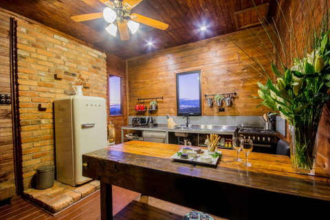 Blaxland's Cottage - Accommodation Rockhampton 2