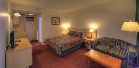 Cooma Motor Lodge - Accommodation Rockhampton 2