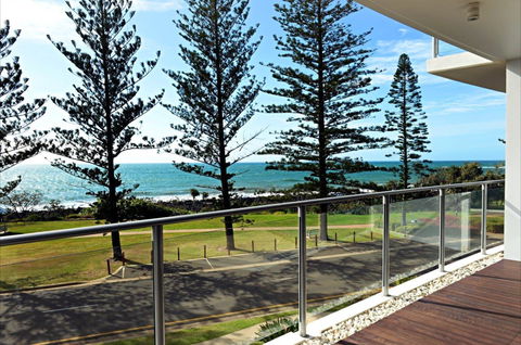 Manta Bargara Resort - Accommodation Rockhampton 0