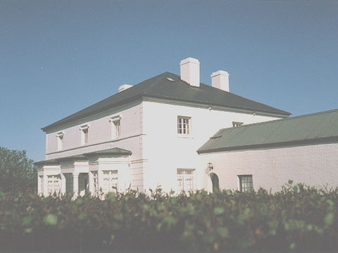 The Grove - Accommodation Rockhampton 2