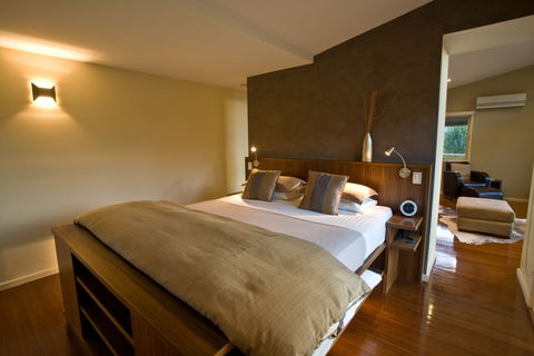 The Buckland  Studios - Accommodation Rockhampton 1