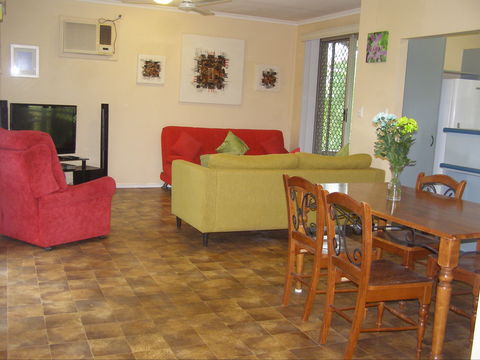 Wagait Beach Holiday Houses - Accommodation Rockhampton 2