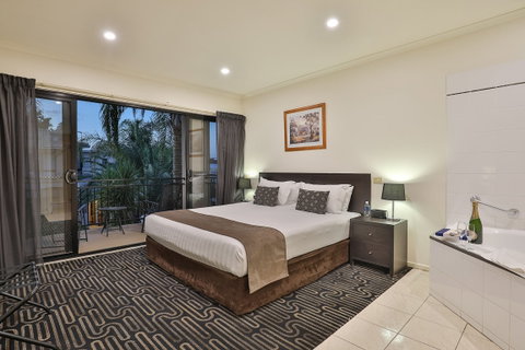 Aquarius Apartments - Accommodation Rockhampton 2
