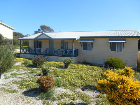At The Beach - Accommodation Rockhampton 0