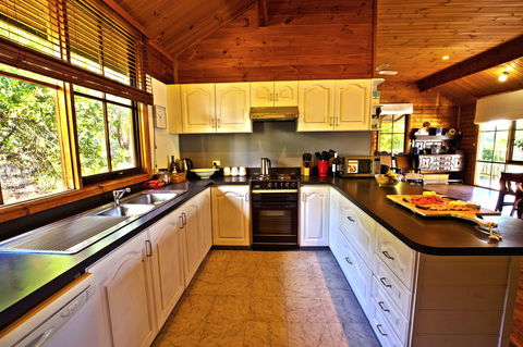Namaste - Accommodation Rockhampton 2