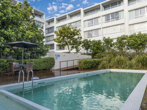 Oaks Nelson Bay Lure Suites - Accommodation Rockhampton 1