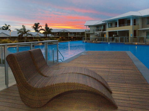 Oaks Port Stephens Pacific Blue Resort - Accommodation Rockhampton 0