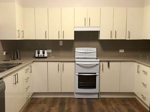 Pira Place - Unavailable Until August 2020 - Accommodation Rockhampton 1