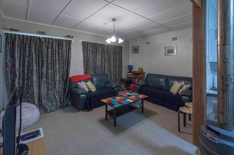 346 Cliff View Drive Wongulla  -River Shack Rentals - Accommodation Rockhampton 2