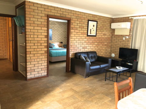 Augusta Escape - Accommodation Rockhampton 0