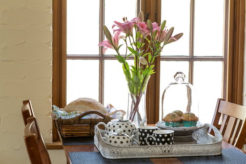 Battunga Bed & Breakfast - Accommodation Rockhampton 1