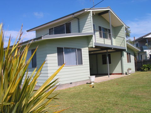 Berrara Cove Beach House - Accommodation Rockhampton 2