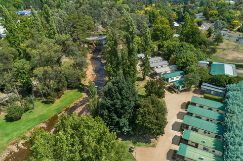 Bright Riverside Holiday Park - Accommodation Rockhampton 0