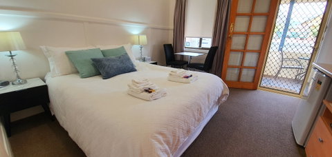 Coppers Hill Boutique Accommodation - Accommodation Rockhampton 0
