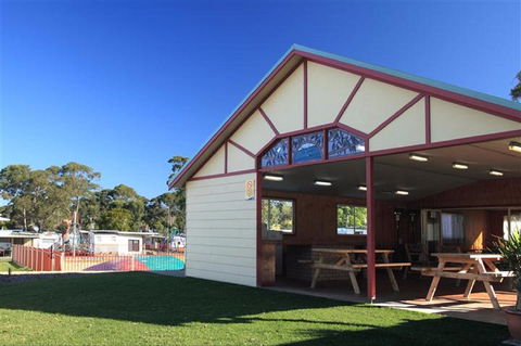 Holiday Haven Swan Lake - Accommodation Rockhampton 1