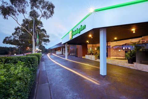 Holiday Inn Warwick Farm - Accommodation Rockhampton 0