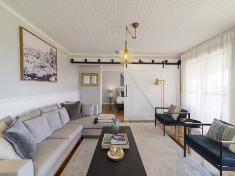 Stargazers Luxury Cottage - Accommodation Rockhampton 0