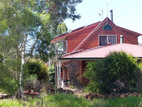 Windrose Bed And Breakfast - Accommodation Rockhampton 2
