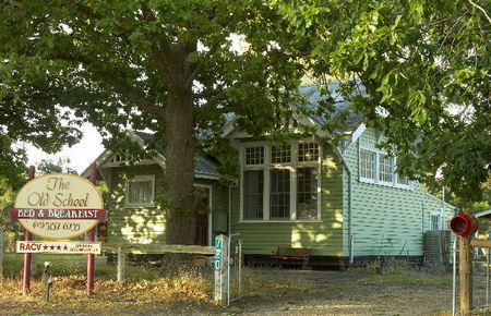 Fernbank VIC Accommodation Rockhampton