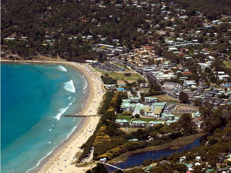 Mantra Lorne - Accommodation Rockhampton 0