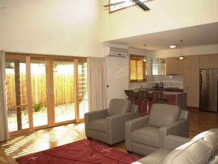 The Lakes Apartments - Accommodation Rockhampton 4