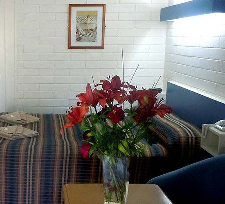Central Highlands Motor Inn - Accommodation Rockhampton 2