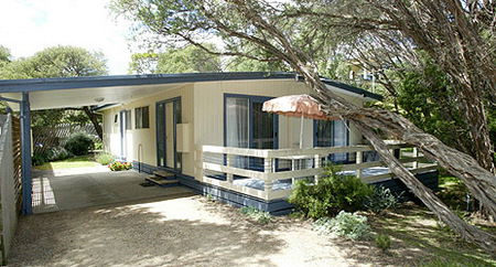 Beachwalk Cottage - Accommodation Rockhampton 0