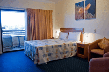 Kacys Bargara Beach Motel