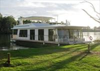 Cloud 9 Houseboats - Accommodation Rockhampton 0