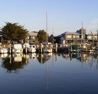 Bellevue on the Lakes - Accommodation Rockhampton